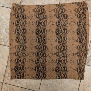 Snake-print pencil skirt